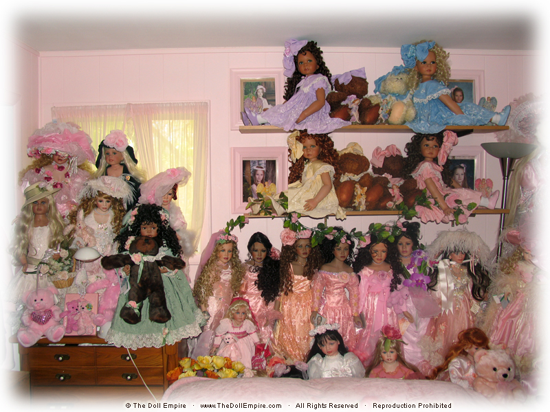 Artist Doll Photo Gallery of The Doll Empire · The Glamorous World of Doll Artists and Artist Dolls