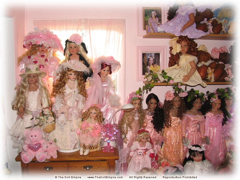 Artist Doll Photo Gallery of The Doll Empire · The Glamorous World of Doll Artists and Artist Dolls