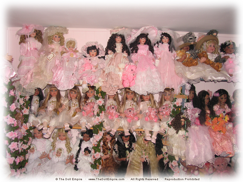 Artist Doll Photo Gallery of The Doll Empire · The Glamorous World of Doll Artists and Artist Dolls