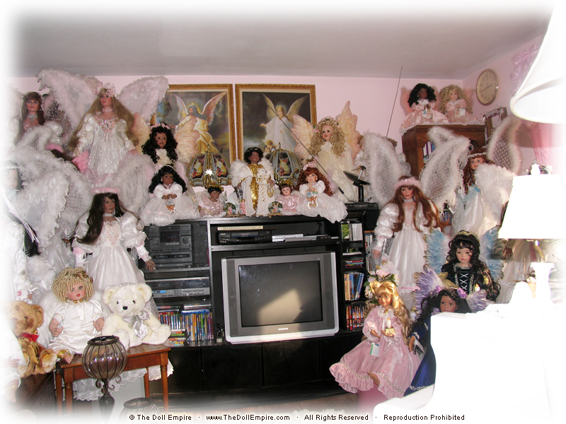 Artist Doll Photo Gallery of The Doll Empire · The Glamorous World of Doll Artists and Artist Dolls