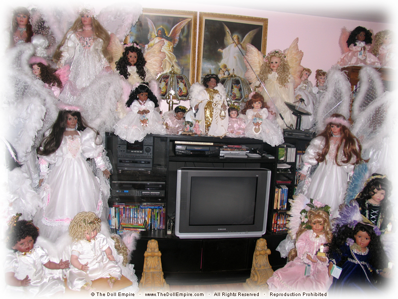 Artist Doll Photo Gallery of The Doll Empire · The Glamorous World of Doll Artists and Artist Dolls