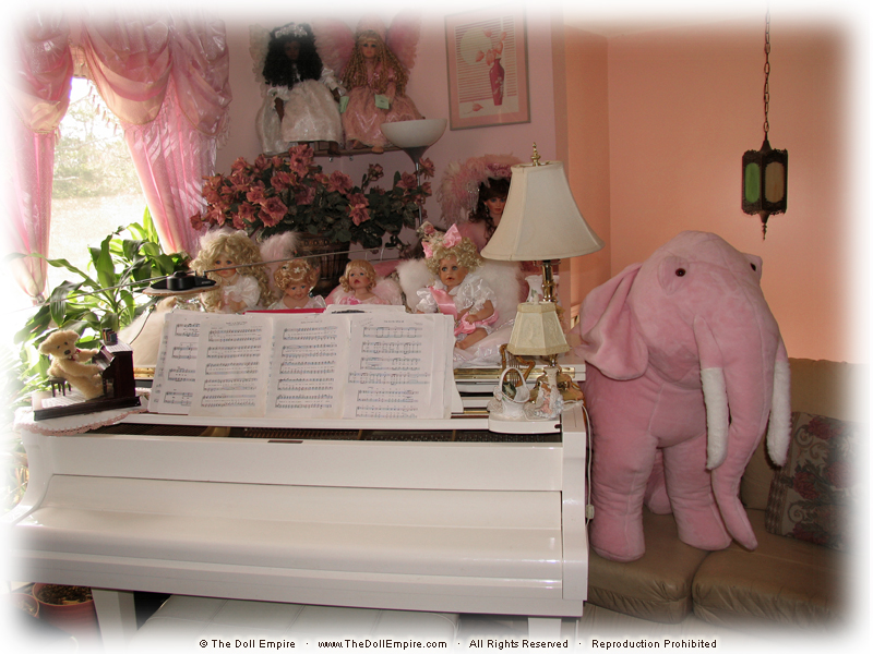 Artist Doll Photo Gallery of The Doll Empire · The Glamorous World of Doll Artists and Artist Dolls